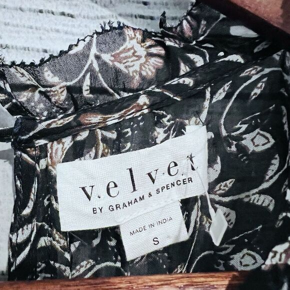 Velvet by Graham & Spencer Black Floral Print Midi Dress Tie Waist Ruffled Small - Picture 11 of 14